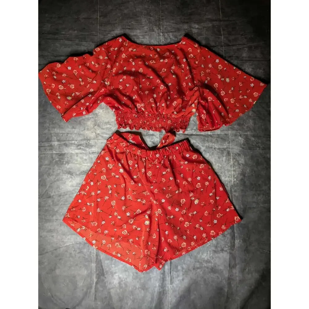 Ditsy Red Floral Surplice Front Shirred Top & Belted Shorts Spring Summer Size M